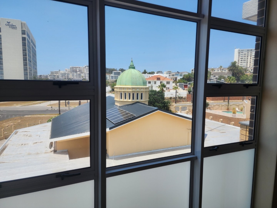 2 Bedroom Property for Sale in Humewood Eastern Cape